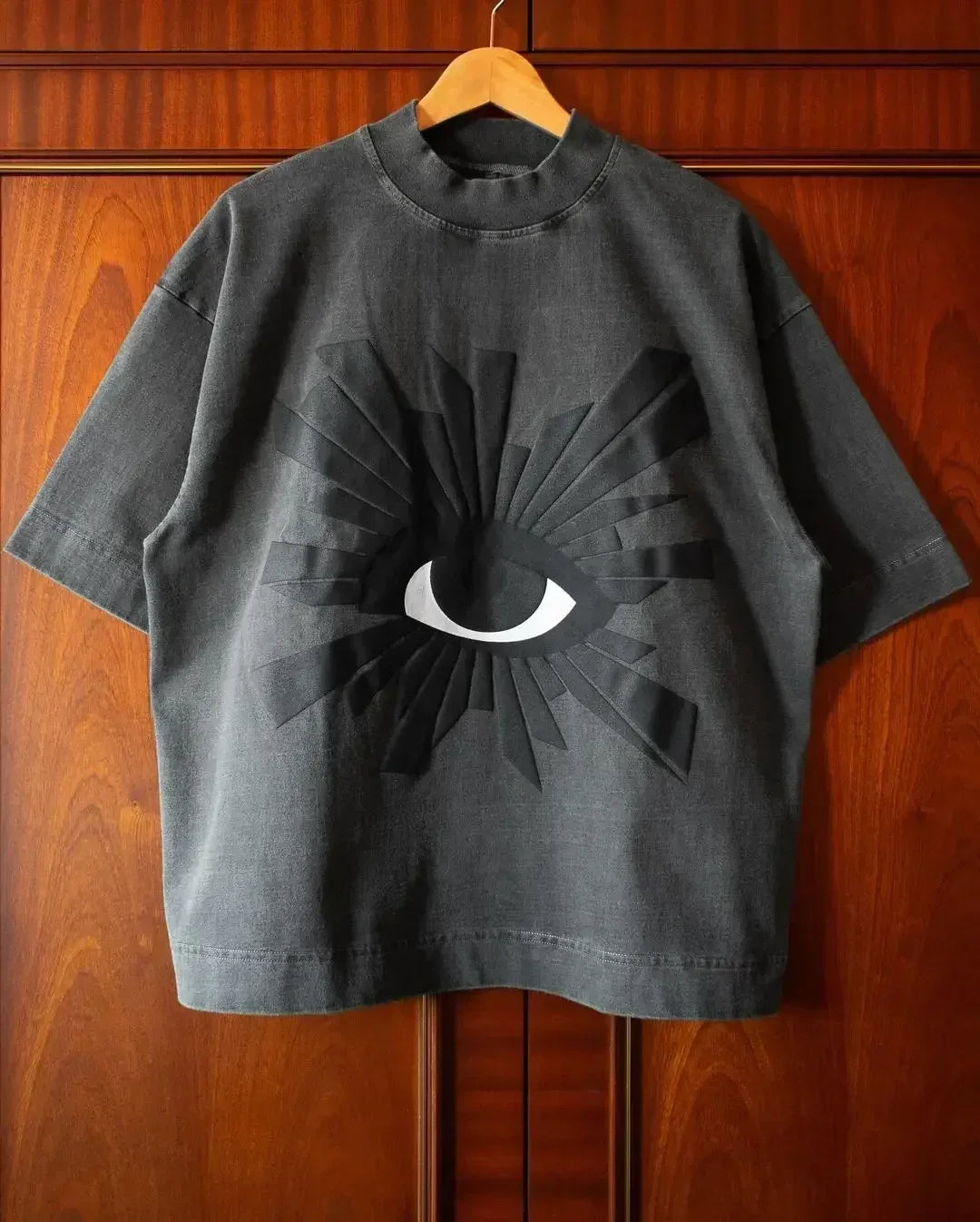 טישרט EYE